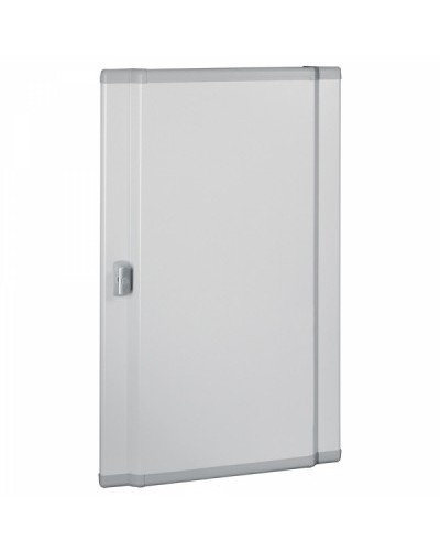 Дверь изогнутая металлическая Legrand 020554 в Иркутске Аксессуары для стоек и шкафов Pintop.ru